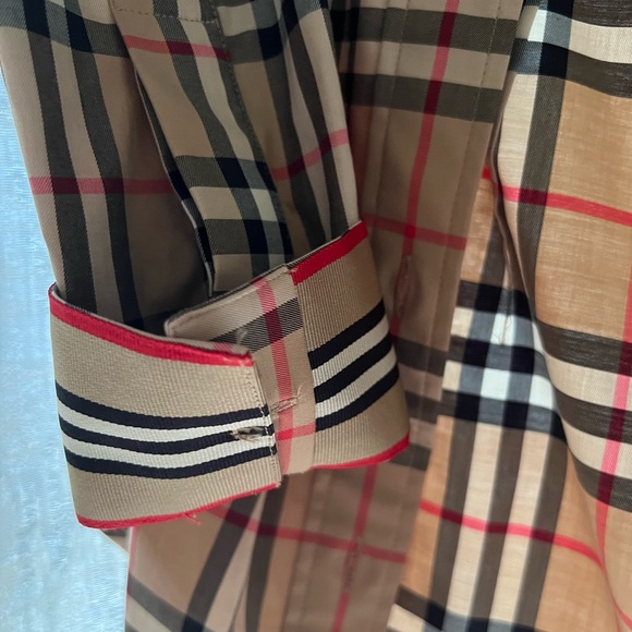 New Burberry button down shirt - Picture 4 of 6